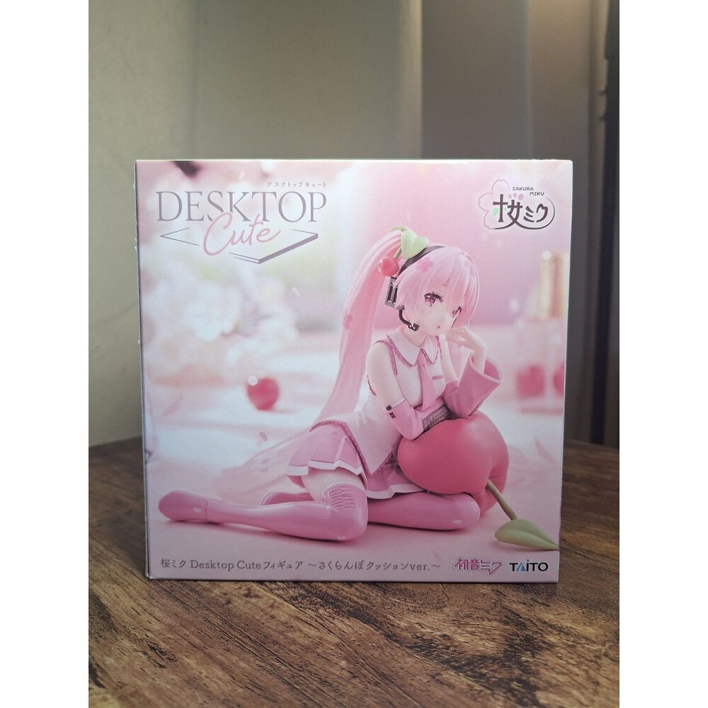 Sakura Miku Cherry Cushion ver. Desktop Cute Figure TAITO JAPAN New Authentic